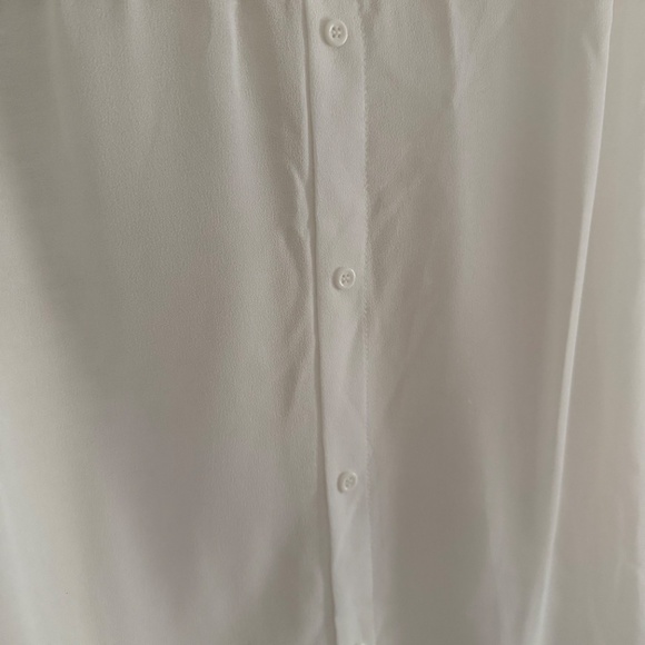 NWT! Anthropologie | Sanctuary  | Size Small | White V-Neck Button Back Blouse - Picture 6 of 8